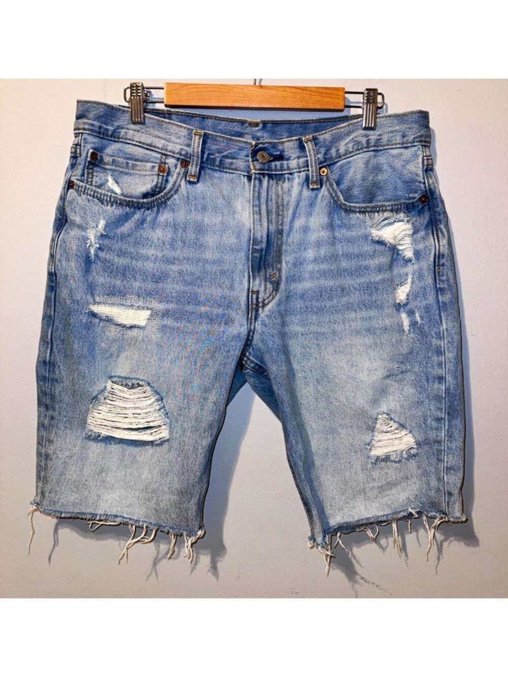Levi's 511 Men's Denim Shorts 36W Slim Fit Light Wash Distressed Cutoff jorts